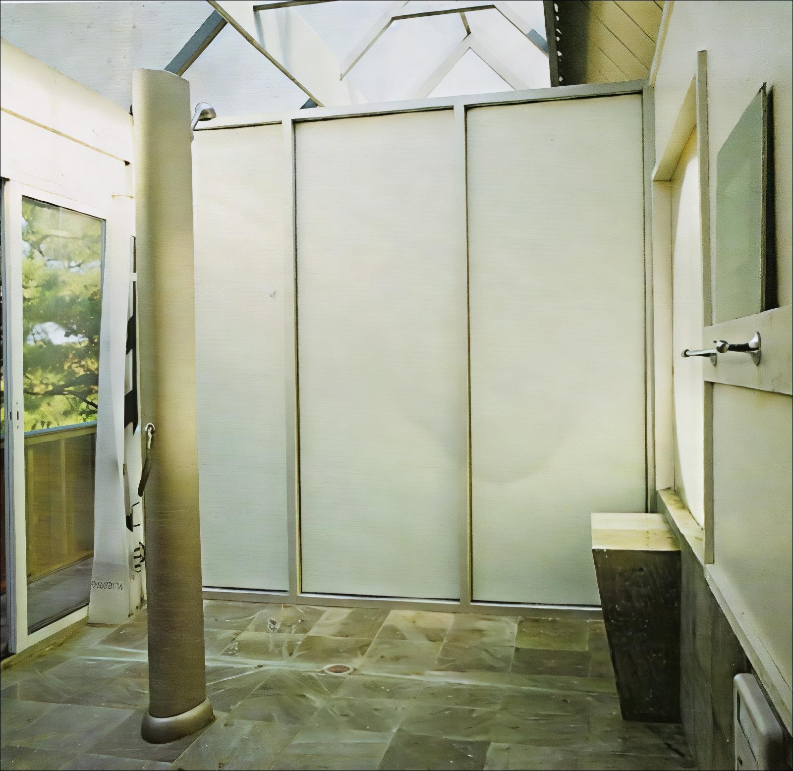 Tower shower 1